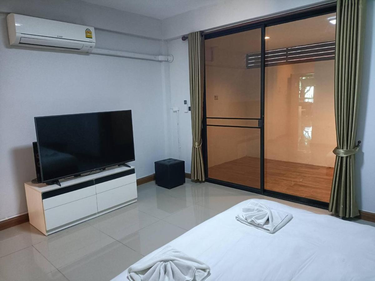 Soft Dormtel Jedyod ซอฟ ดอรมเทล 7 ยอด Pansiyon Chiang Mai Dış mekan fotoğraf