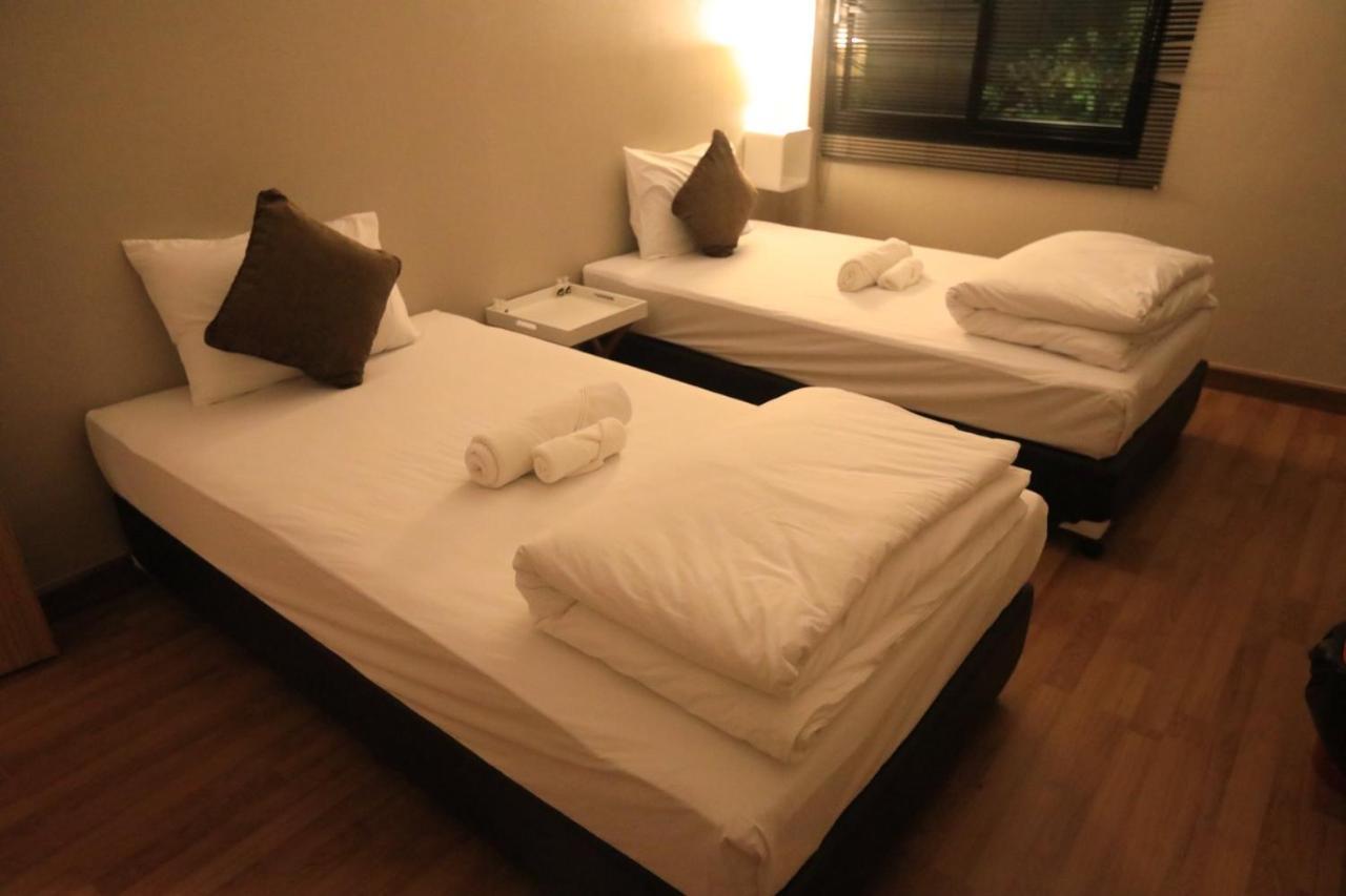 Soft Dormtel Jedyod ซอฟ ดอรมเทล 7 ยอด Pansiyon Chiang Mai Dış mekan fotoğraf