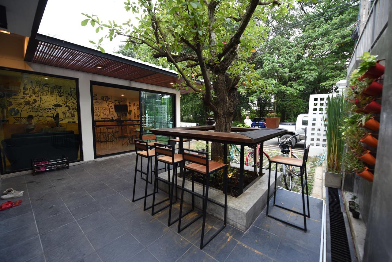 Soft Dormtel Jedyod ซอฟ ดอรมเทล 7 ยอด Pansiyon Chiang Mai Dış mekan fotoğraf