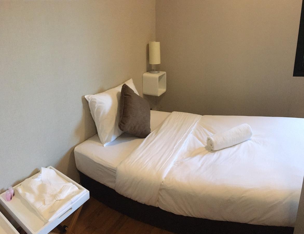 Soft Dormtel Jedyod ซอฟ ดอรมเทล 7 ยอด Pansiyon Chiang Mai Dış mekan fotoğraf