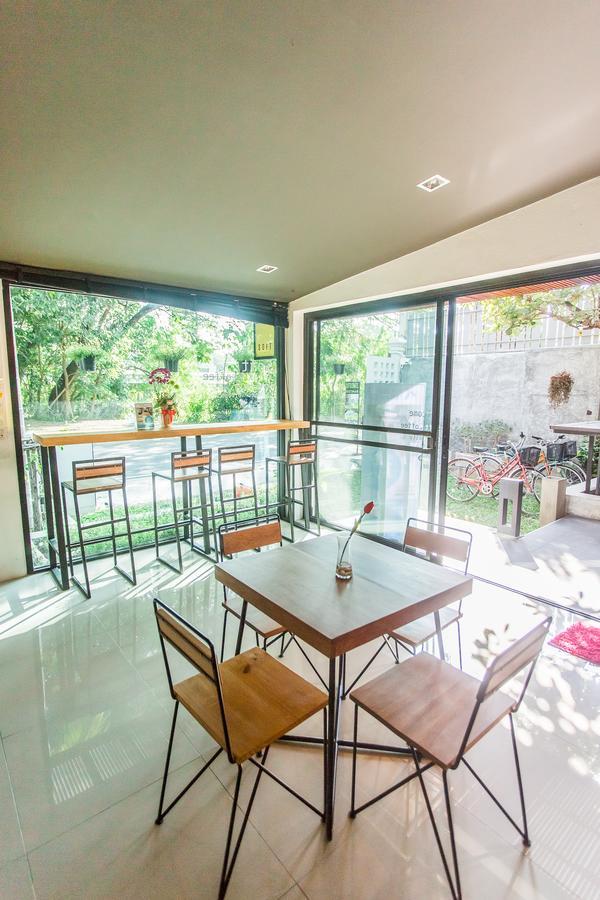Soft Dormtel Jedyod ซอฟ ดอรมเทล 7 ยอด Pansiyon Chiang Mai Dış mekan fotoğraf
