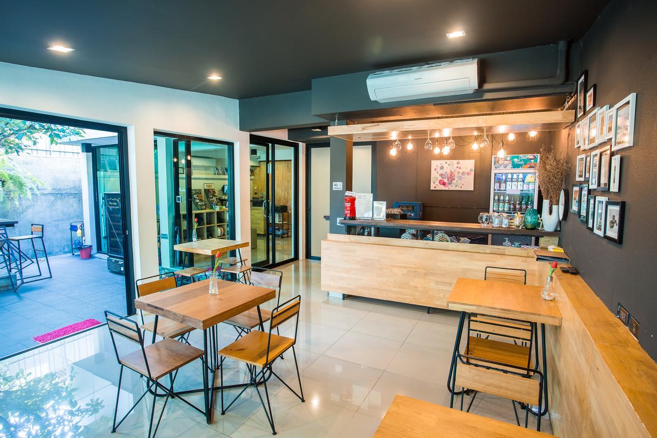 Soft Dormtel Jedyod ซอฟ ดอรมเทล 7 ยอด Pansiyon Chiang Mai Dış mekan fotoğraf